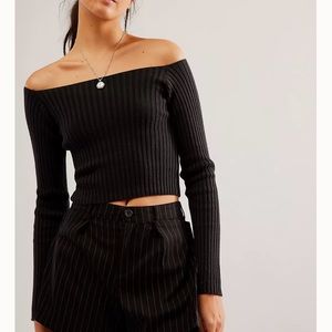 NWT FREE PEOPLE Madeline Off The Shoulder Sweater. Black. XL.